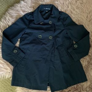 Gap Trench Coat color Navy, size XS